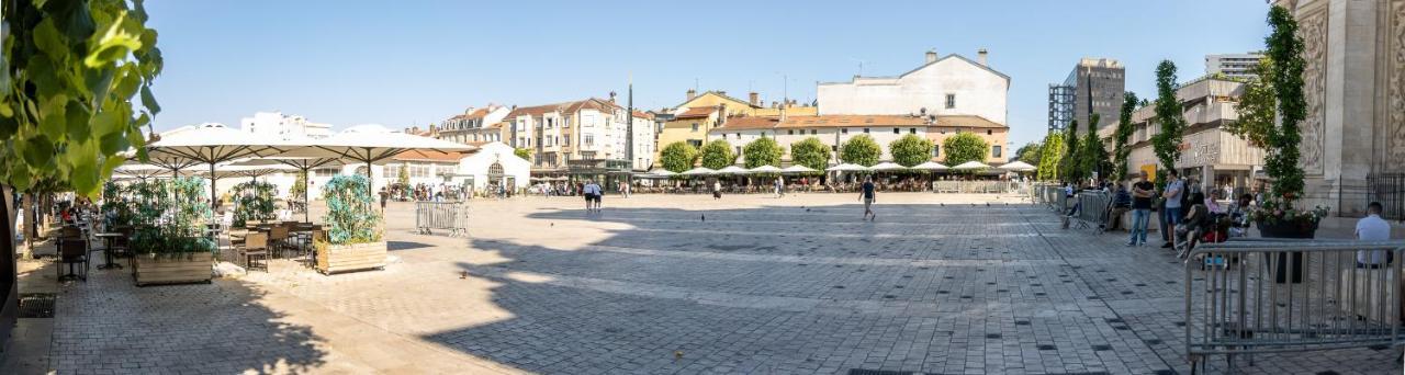 Magnifique Appartement Duplex Climatise De 40M² Nancy Esterno foto
